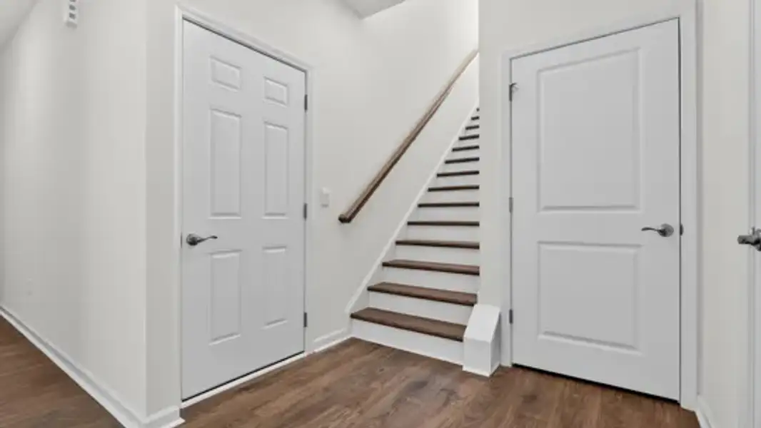 Spacious, unfurnished interior of a new home in The Villas at Galvins Ridge, Sanford (Image 23).