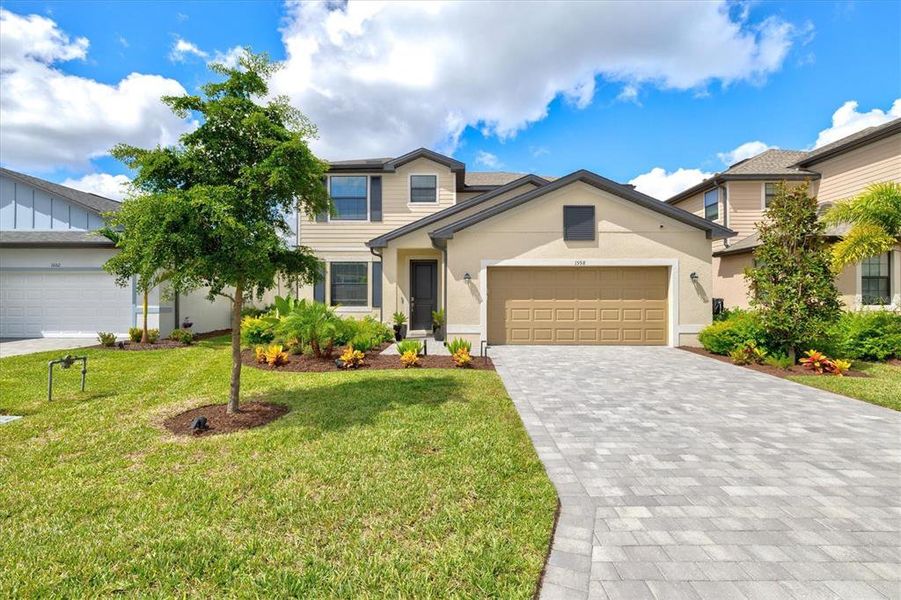 Image 86 of a home in .