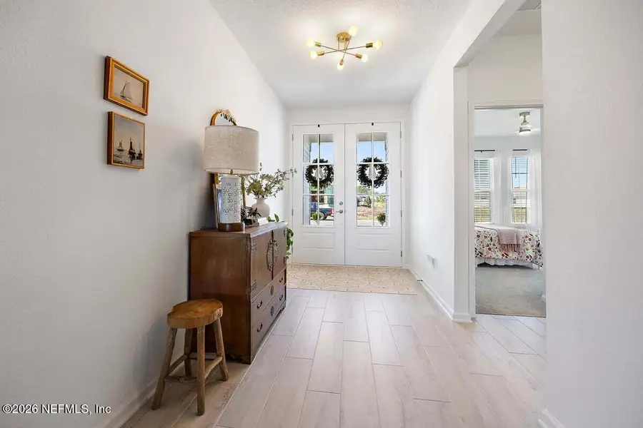Furnished interior view inside a new home in , Green Cove Springs (Image 10).