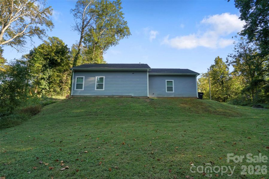 Exterior details and patio area of a home in , Charlotte (Image 22).