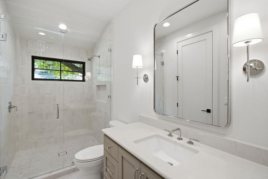 Furnished interior view inside a new home in , Austin (Image 35). Furnished interior view inside a new home in , Austin (Image 35).