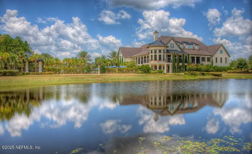 Amelia National Clubhouse