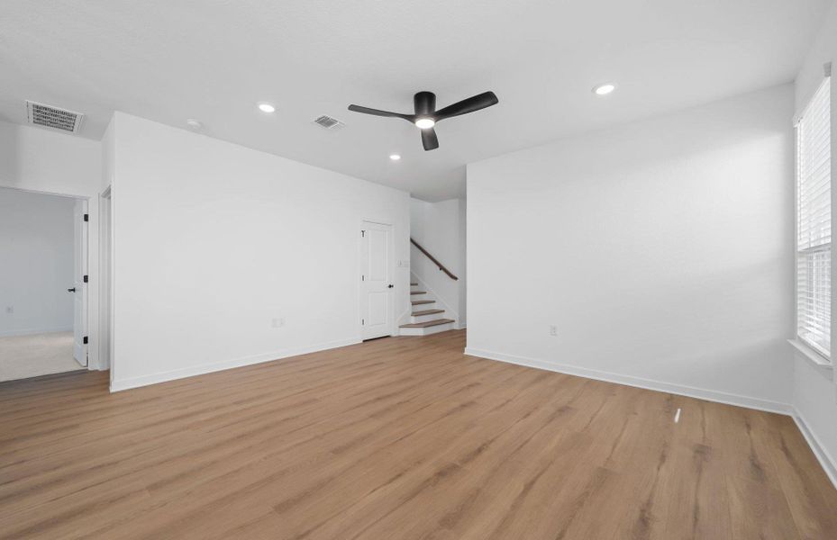 Spacious, unfurnished interior of a new home in Woodside, Georgetown (Image 23).
