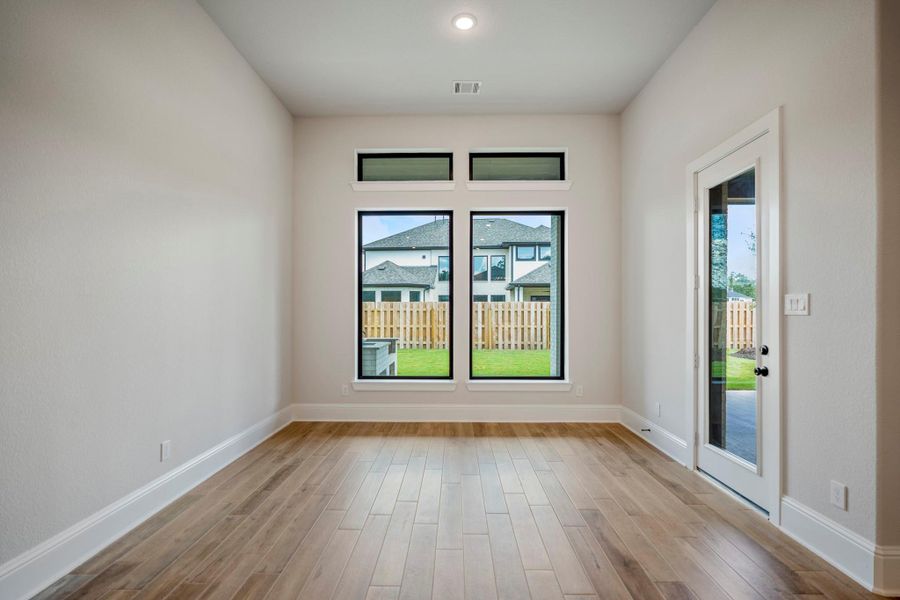 Spacious, unfurnished interior of a new home in Colton, Todd Mission (Image 34). Spacious, unfurnished interior of a new home in Colton, Todd Mission (Image 34).