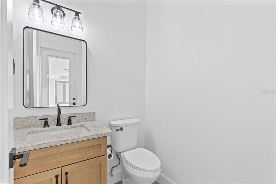 Furnished interior view inside a new home in , Yeehaw Junction (Image 13).