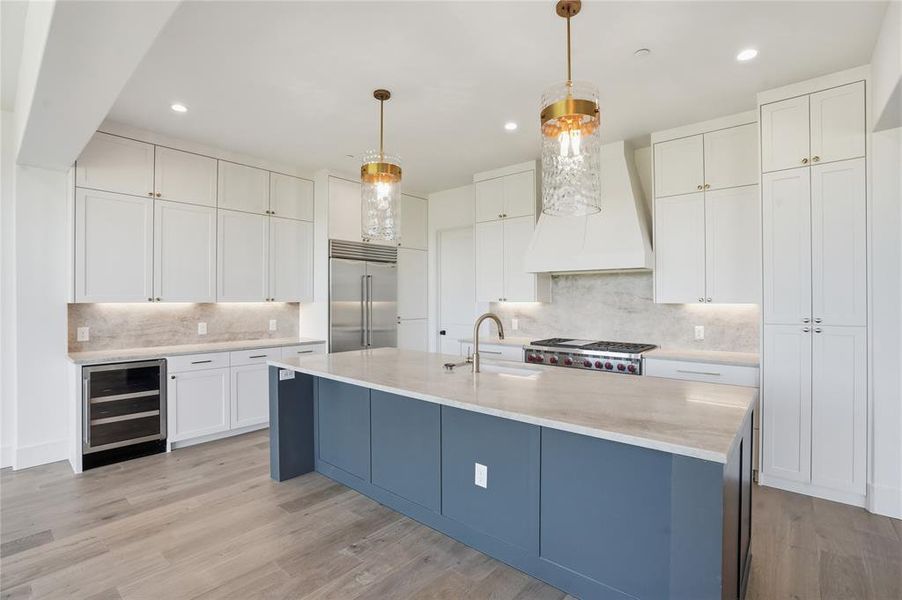 Furnished interior view inside a new home in , Irving (Image 6).