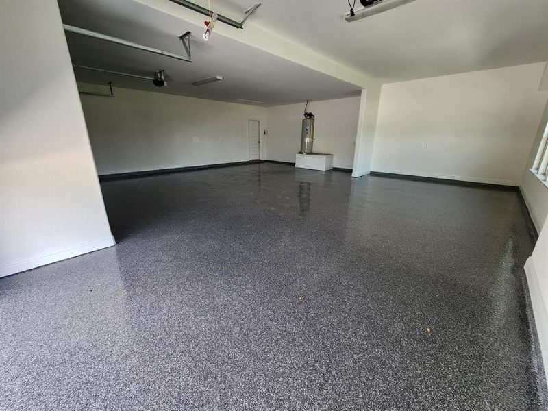 Spacious, unfurnished interior of a new home in Pecan Grove, Whitesboro (Image 13). Spacious, unfurnished interior of a new home in Pecan Grove, Whitesboro (Image 13).