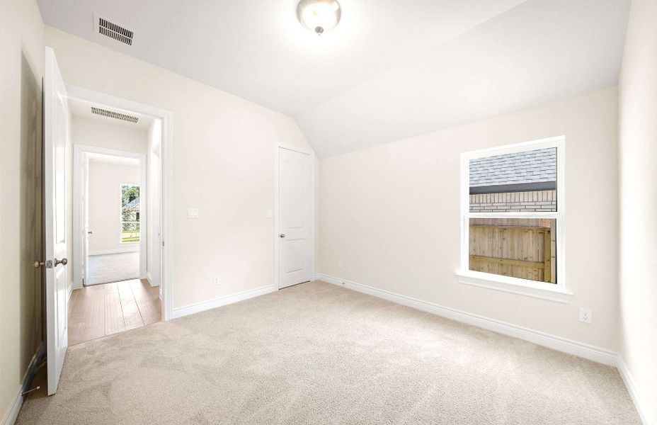 Representative unfurnished interior of a home built from the 3030AU by Ravenna Homes in Audubon 60′, Magnolia (Image 41).