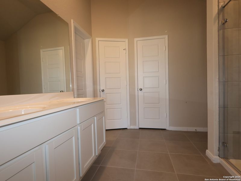 Image 29 of a home in Winding Brook. Image 29 of a home in Winding Brook.