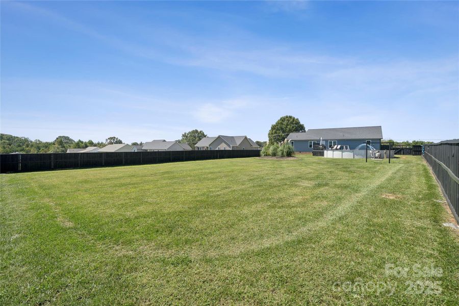 Image 33 of a home in .