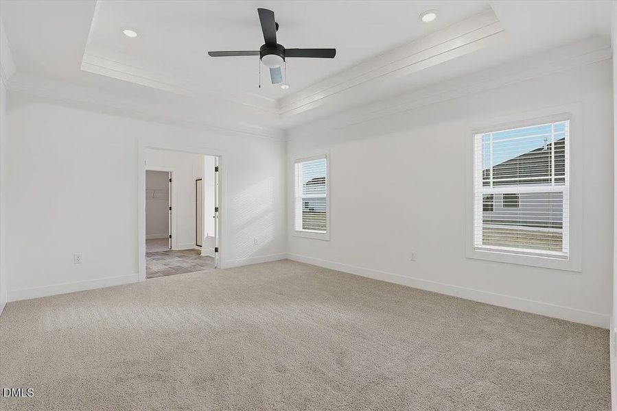 Spacious, unfurnished interior of a new home in Jackson Ridge, Pikeville (Image 24).