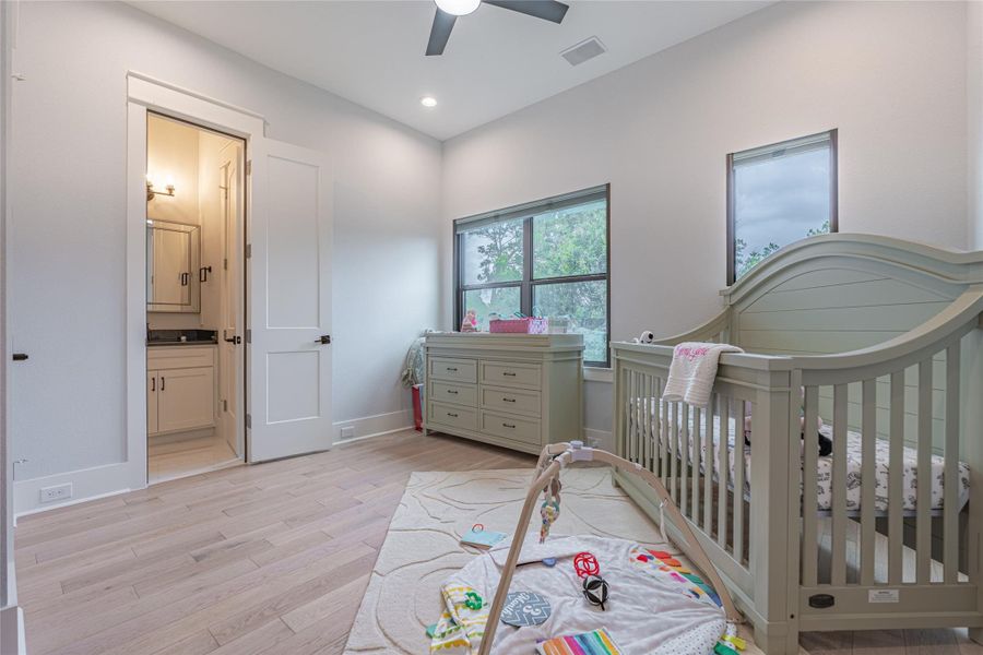 Image 14 of a home in . Image 14 of a home in .