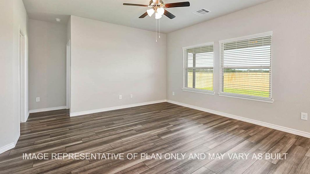 Spacious, unfurnished interior of a new home in Southern Pointe, College Station (Image 8). Spacious, unfurnished interior of a new home in Southern Pointe, College Station (Image 8).