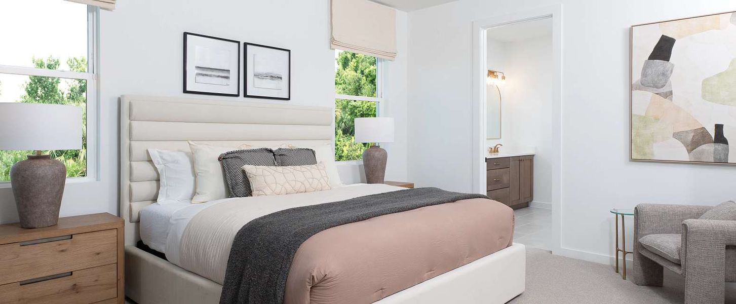 Representative furnished interior of a home built from the t by Ashton Woods in Lake Cawood Traditional, Windermere (Image 10).