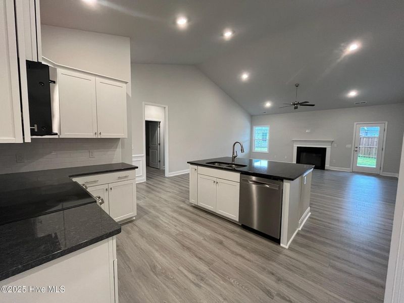 Furnished interior view inside a new home in Palmetto Creek, Bolivia (Image 8).