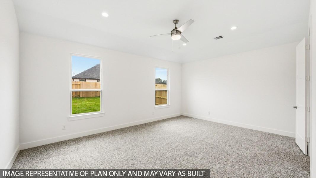 Spacious, unfurnished interior of a new home in Silverthorne, Conroe (Image 21). Spacious, unfurnished interior of a new home in Silverthorne, Conroe (Image 21).