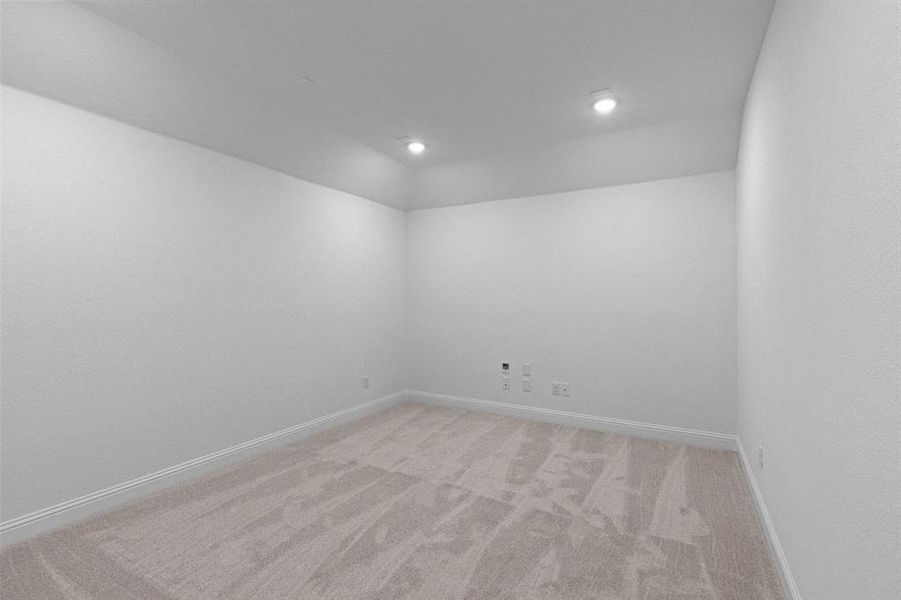 DAL_Painted Tree_Easton_3925 Menard Street (31) DAL_Painted Tree_Easton_3925 Menard Street (31)