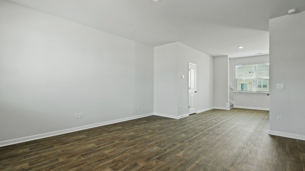 Spacious, unfurnished interior of a new home in Huggins Hill, Manning (Image 18).