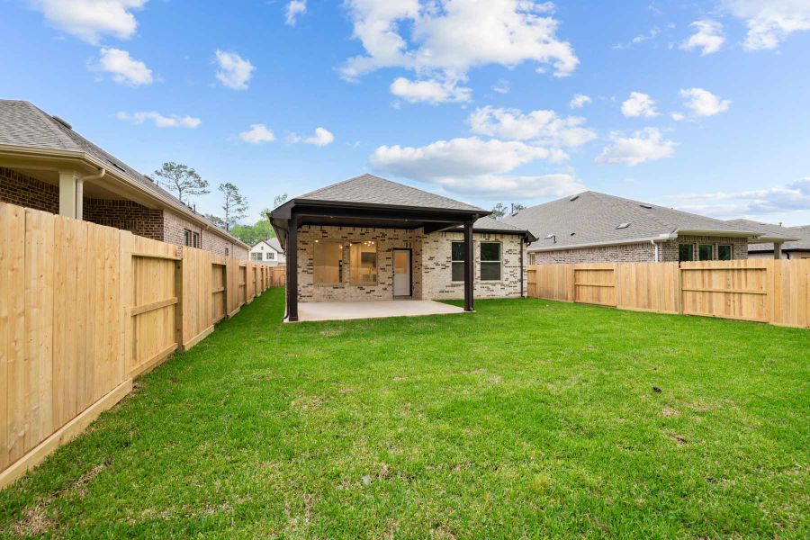Representative exterior details of a home built from the The Penmark by David Weekley Homes in Brookewater 45' Homesites, Rosenberg (Image 3). Representative exterior details of a home built from the The Penmark by David Weekley Homes in Brookewater 45' Homesites, Rosenberg (Image 3).