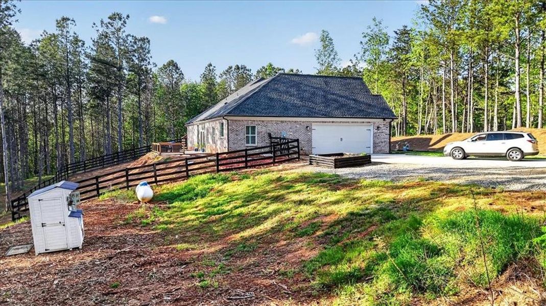 Exterior details and patio area of a home in , Talking Rock (Image 4).