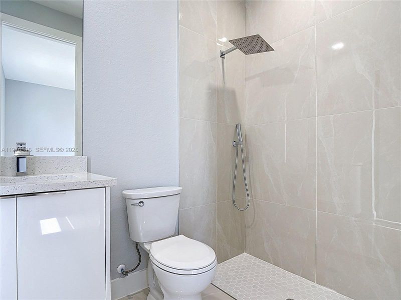 Furnished interior view inside a new home in , Lehigh Acres (Image 17). Furnished interior view inside a new home in , Lehigh Acres (Image 17).