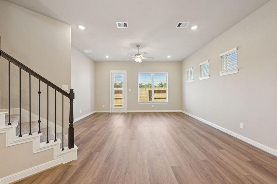 Spacious, unfurnished interior of a new home in , Atascocita (Image 34).