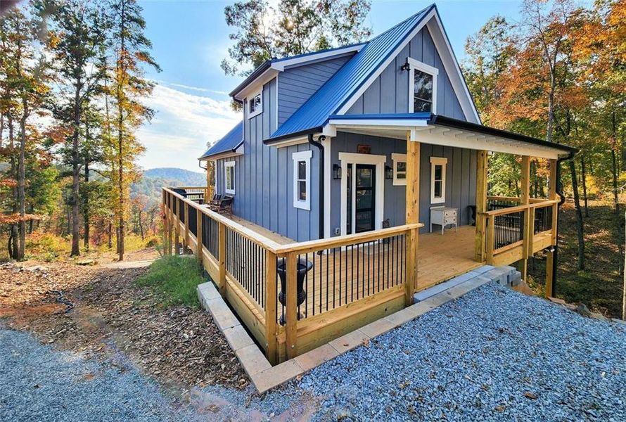 Exterior details and patio area of a home in , Ellijay (Image 4).