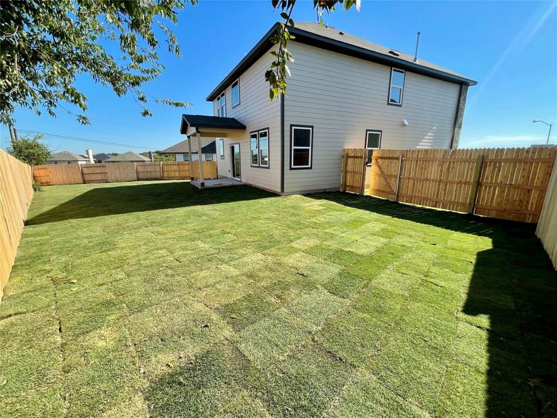 Exterior details and patio area of a home in Covered Bridge, Hutto (Image 4). Exterior details and patio area of a home in Covered Bridge, Hutto (Image 4).