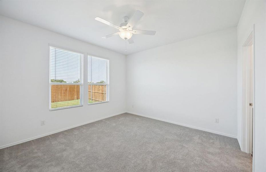 Spacious owner's suite with private bath Spacious owner's suite with private bath