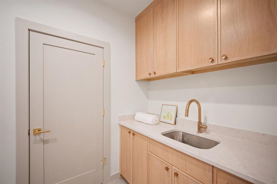 Image 37 of a home in .