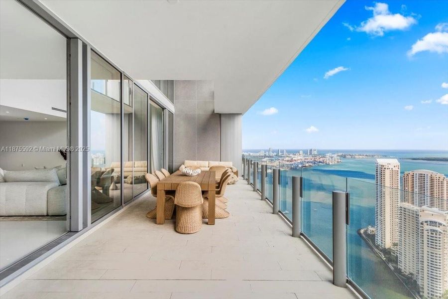 Image 44 of a home in .