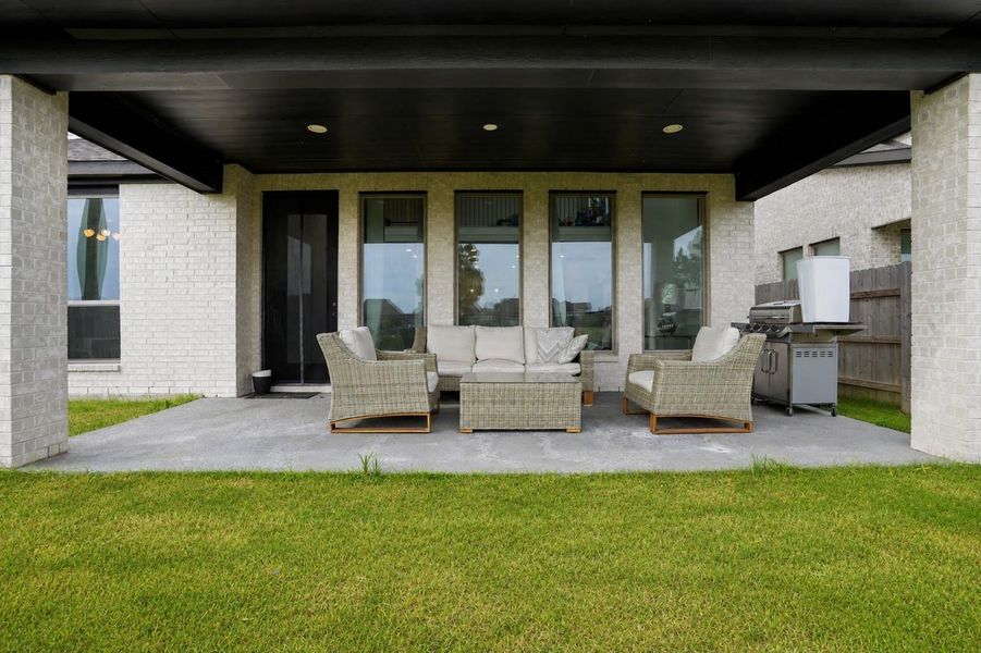 Exterior details and patio area of a home in Elyson, Katy (Image 3).