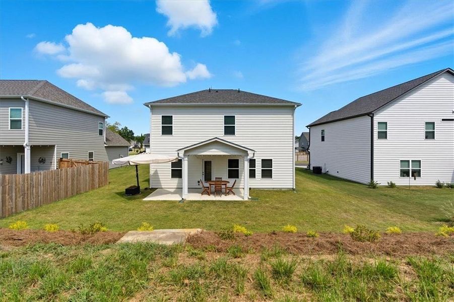 Exterior details and patio area of a home in , Rome (Image 23).