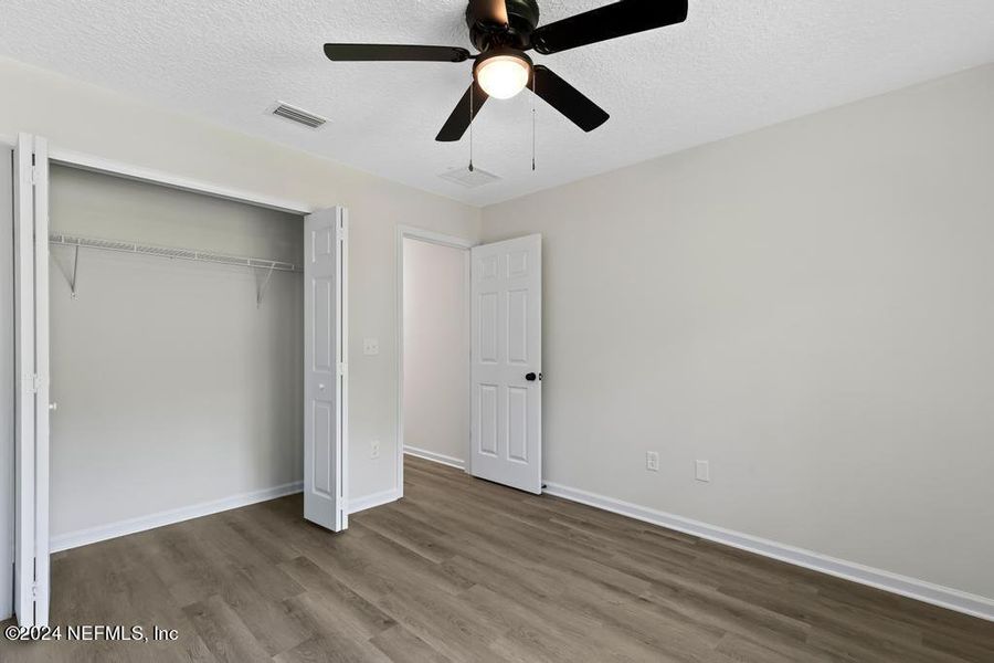 Spacious, unfurnished interior of a new home in , Jacksonville (Image 39).