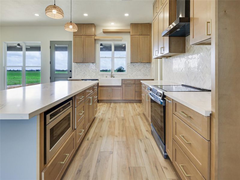 Furnished interior view inside a new home in , Angleton (Image 17).
