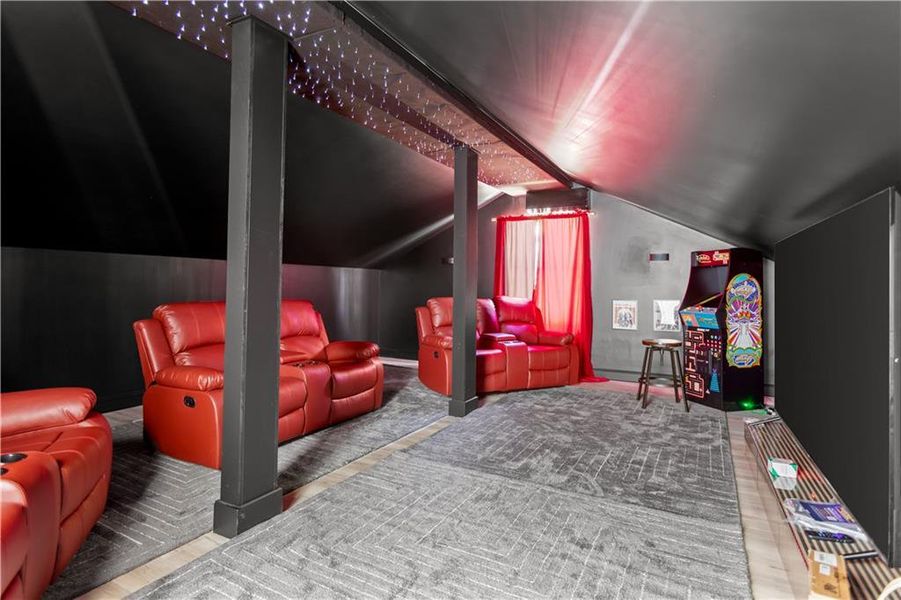 Image 40 of a home in .