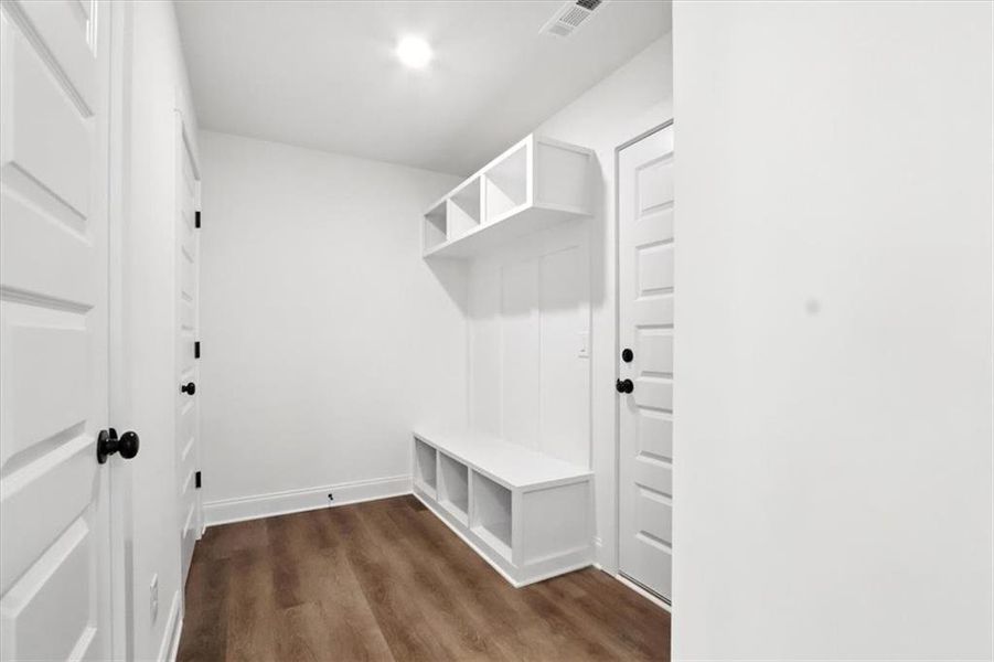 Image 36 of a home in .