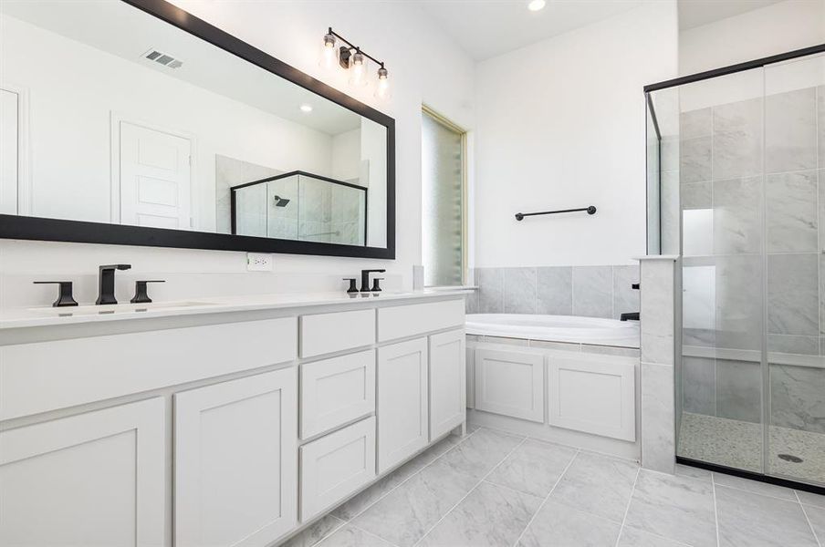 Furnished interior view inside a new home in Sagebrush Addition, Midlothian (Image 10).