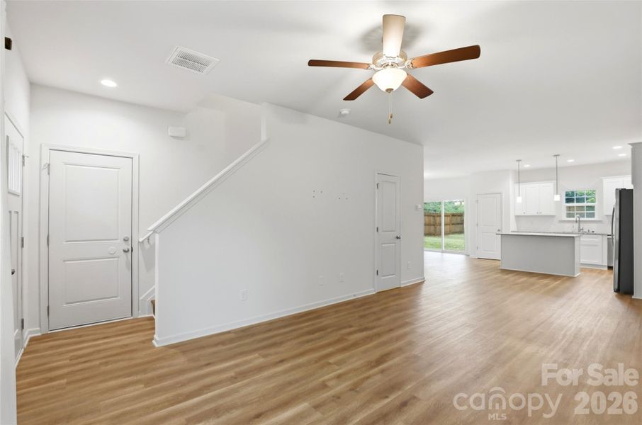 Spacious, unfurnished interior of a new home in , Charlotte (Image 10).