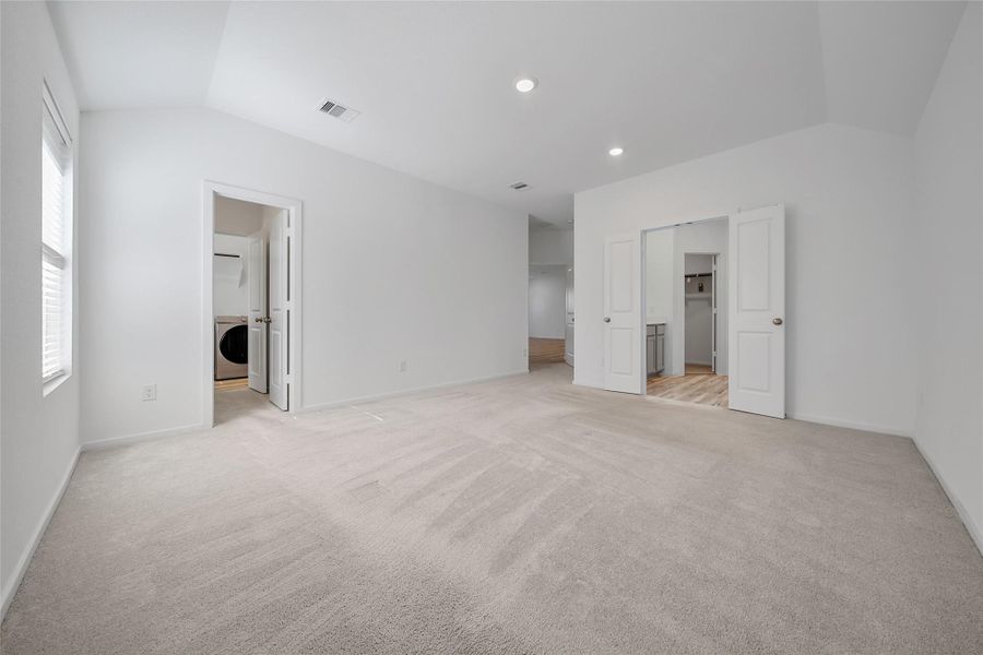 Spacious, unfurnished interior of a new home in The Highlands: Richmond Collections, Porter (Image 28).