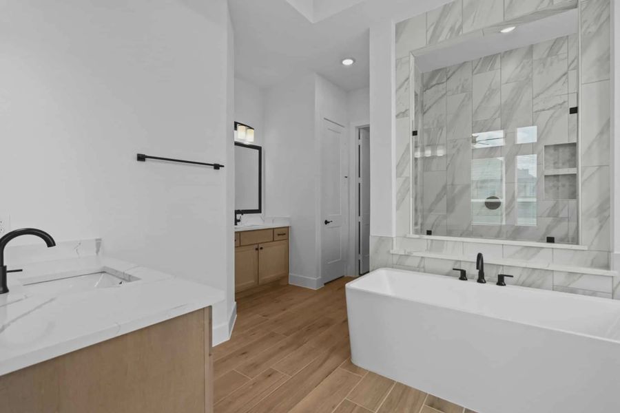 Representative furnished interior of a home built from the Rivercrest by Chesmar Homes in Riceland, Marion (Image 16).