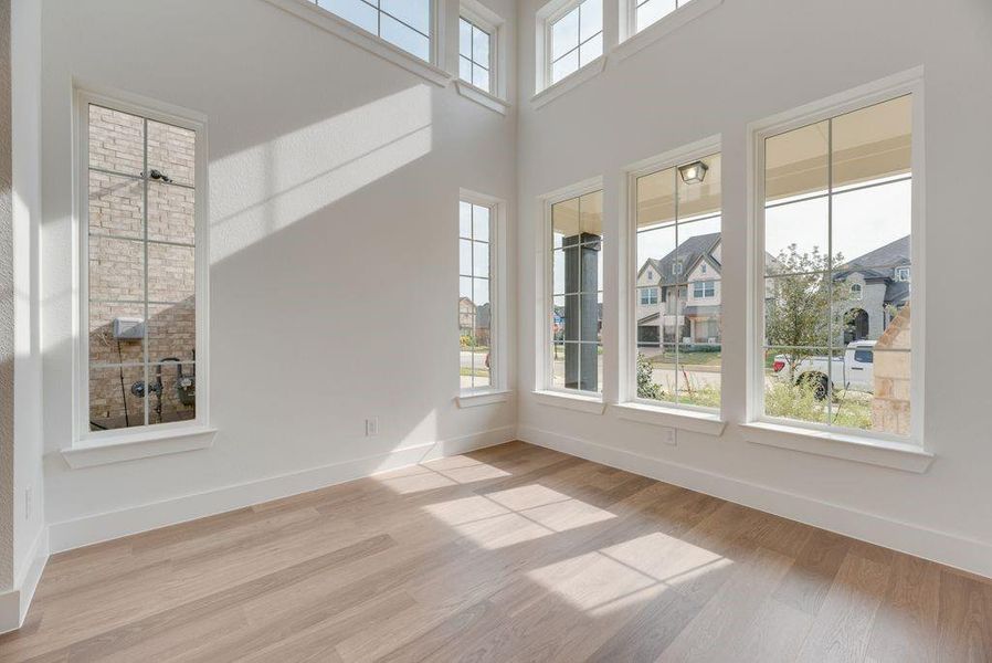 Spacious, unfurnished interior of a new home in Walton Ridge, Corinth (Image 27).