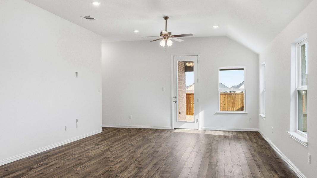 Furnished interior view inside a new home in Wildflower Ranch, Fort Worth (Image 18).