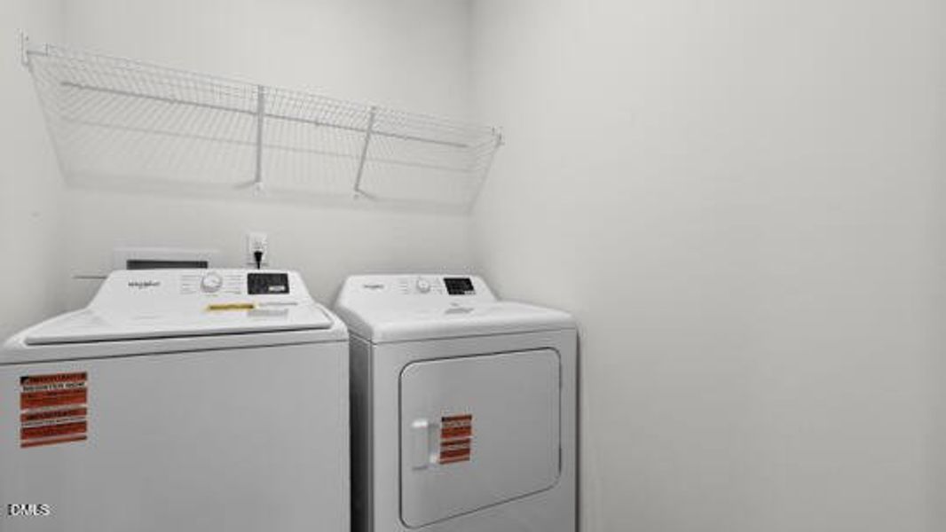 Lawson Glen_Belhaven B_16_Gray_SPEC-036 Lawson Glen_Belhaven B_16_Gray_SPEC-036