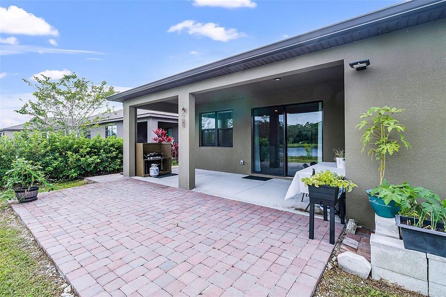 Front exterior of a new home in , Palm Bay, FL, highlighting curb appeal (Image 19).