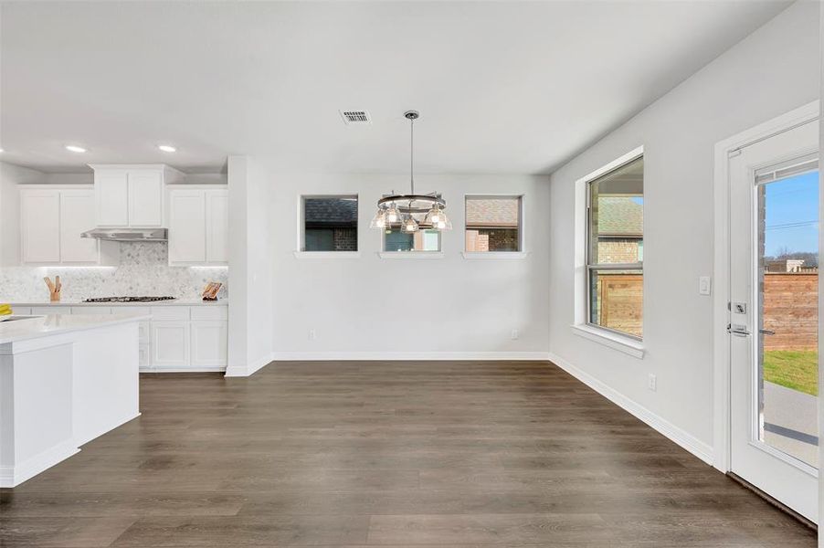 Spacious, unfurnished interior of a new home in Solterra - Garden Series, Mesquite (Image 19).