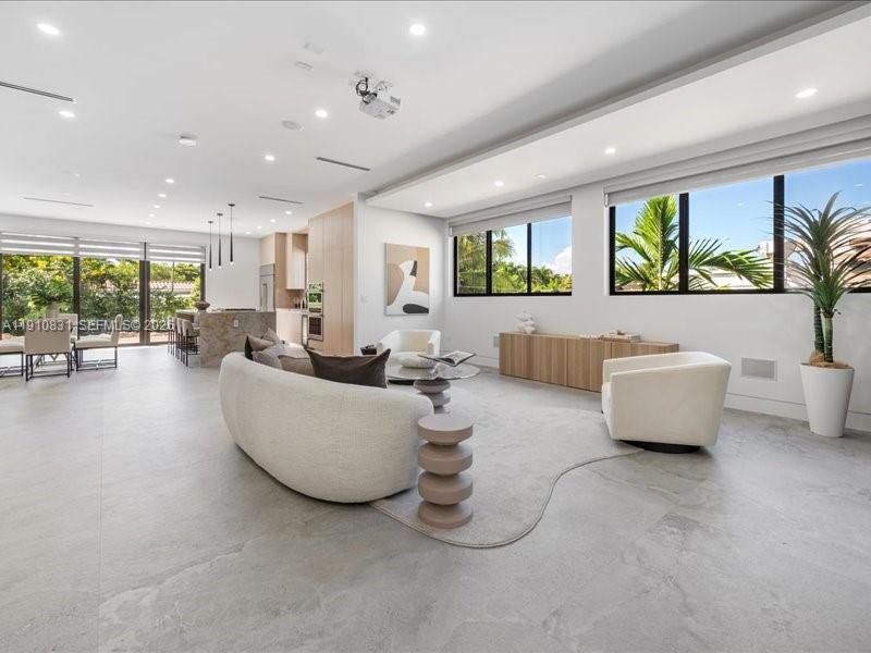 Furnished interior view inside a new home in , Miami Beach (Image 5).