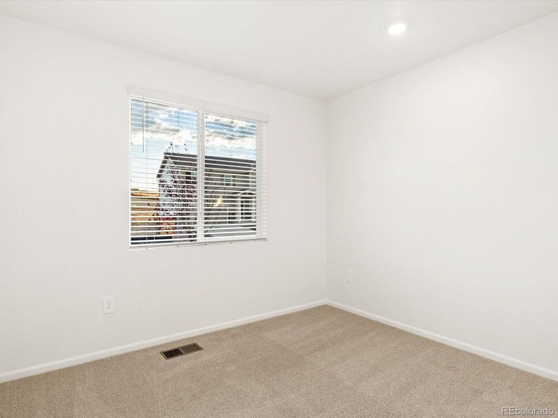Spacious, unfurnished interior of a new home in , Windsor (Image 16).