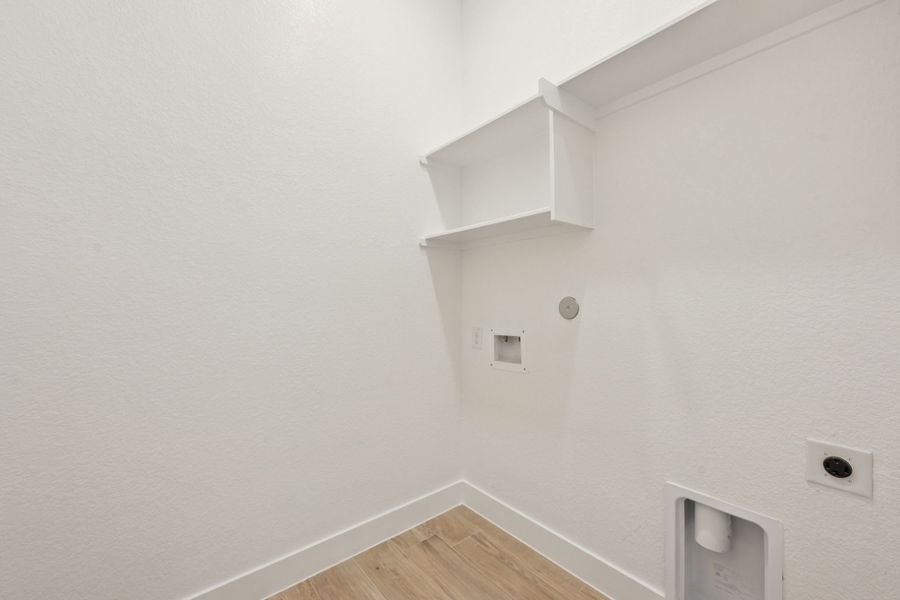 Spacious, unfurnished interior of a new home in The Woodlands Hills, Willis (Image 43).