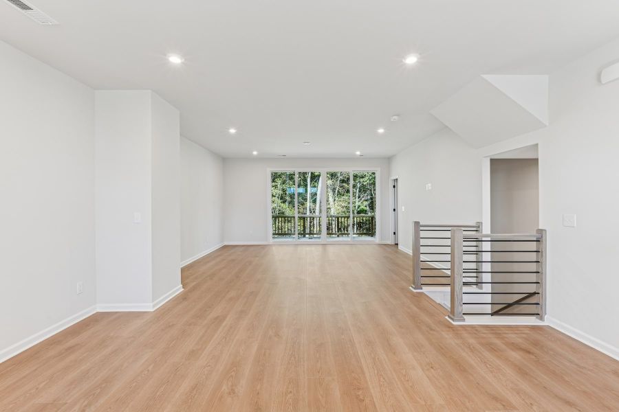Representative unfurnished interior of a home built from the Isla by Tri Pointe Homes in Twinleaf Townes, Chapel Hill (Image 12).